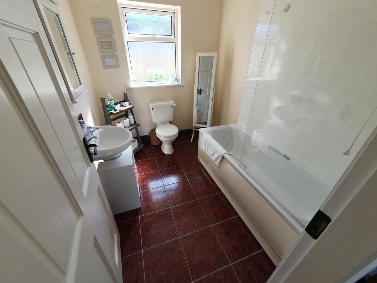Quiet 2-Bedroom Buncrana Home Exterior photo